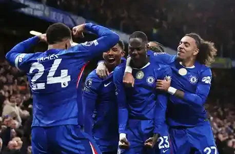 بيب جوارديولا يعلق على منافسة تشيلسي على لقب الدوري الإنجليزي