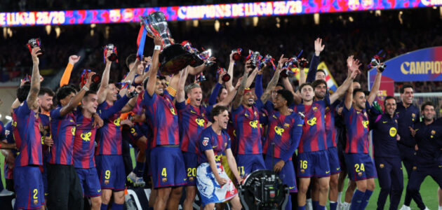 برشلونة يذل ريال مدريد ويتوج بلقب الدوري الإسباني: “آس” تصفها بالعقوبة القاسية للبلوجرانا