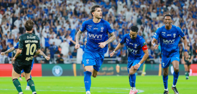 الهلال يكتب التاريخ بالعاشرة.. “الزعيم” بطلاً لكأس الملك بعد ريمونتادا مثيرة أمام الخلود