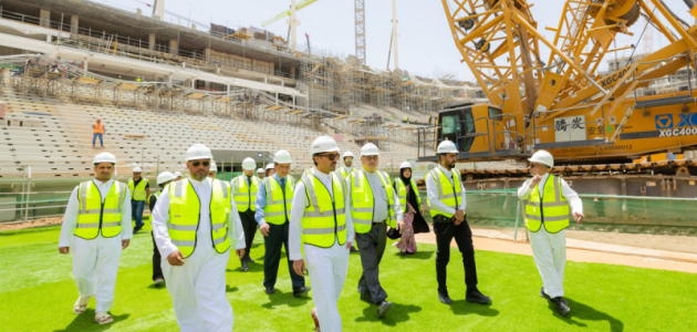 وزير الرياضة يتفقد اللمسات الأخيرة في تطوير ملعب مدينة الملك فهد الرياضية بحضور وزير رياضة بروناي