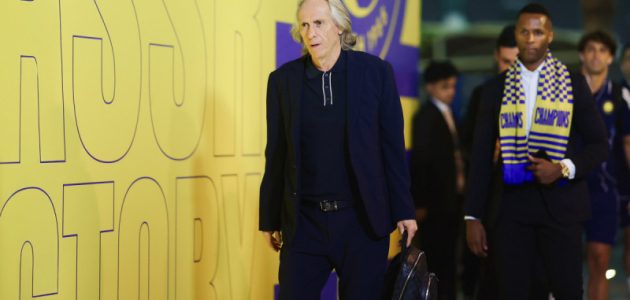 تشكيلة النصر ضد ضمك.. جيسوس يراهن على أيمن يحيى لحسم لقب دوري روشن