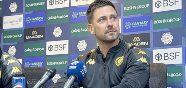 باكنجهام يحدد أولويات الخلود: البقاء في دوري روشن يسبق التفكير بنهائي الكأس