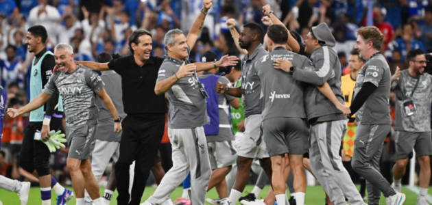سيموني إنزاجي يكتب التاريخ مع الهلال: اللقب العاشر في مسيرة “المدرب الذهبي”