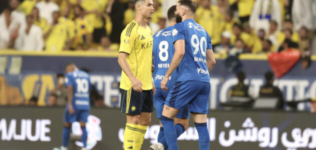 سيناريو التعادلات يثير قلق النصر.. هل يكرر الهلال سيناريو حصد اللقب بعد قمة الأول بارك؟