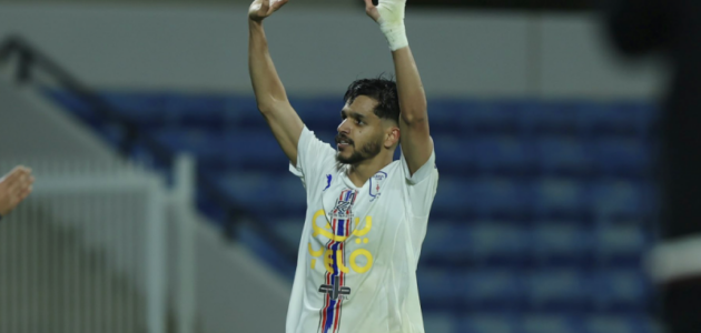 مشعل المطيري ينهي إجراءات انتقاله للأهلي: كواليس جلسة التصوير وموعد ظهوره الأخير مع أبها