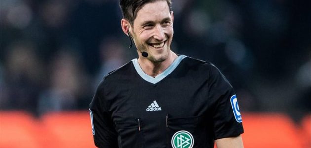 إعلان طاقم حكام مباراة القمة بين الأهلي والزمالك في الدوري المصري