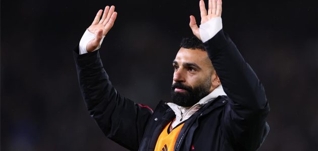 تاونسند يحرض آرني سلوت على استبعاد محمد صلاح في الجولة الأخيرة لـ ليفربول