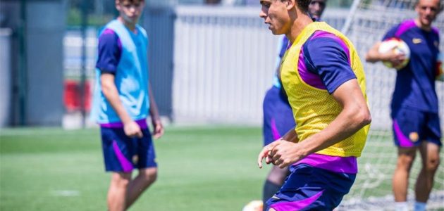 بمشاركة حمزة عبد الكريم.. برشلونة تحت 19 عامًا يستعد لصدام لاس بالماس في كأس الأبطال