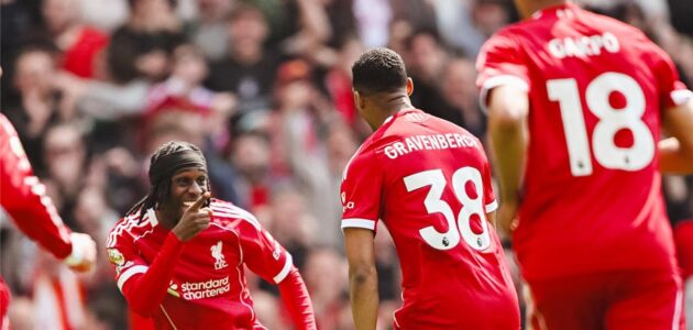 جيمس بيرس يفتح النار: تراجع ليفربول أمام تشيلسي “لغز محير” وغضب جماهير أنفيلد مبرر