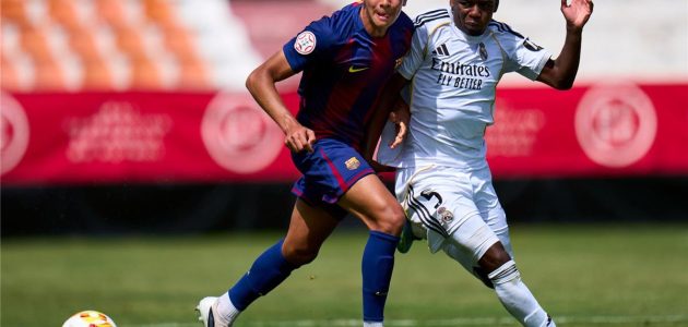 بمشاركة حمزة عبد الكريم.. ريال مدريد يكتسح برشلونة برباعية ويتوج بكأس الأبطال للشباب