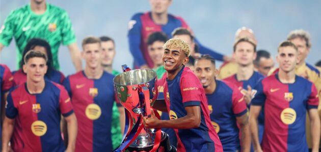 سيناريو التتويج في الكلاسيكو.. متى يرفع برشلونة درع الدوري الإسباني أمام ريال مدريد؟