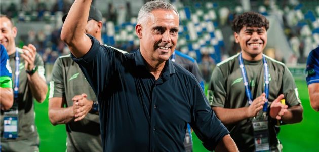 شروط نارية لتجديد العقد.. جوزيه جوميز يطلب ضم ثنائي الأهلي ونجم بيراميدز إلى الفتح السعودي