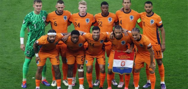 قائمة هولندا المشاركة في كأس العالم 2026.. كومان يفجر مفاجأة باستبعاد نجم ليفربول