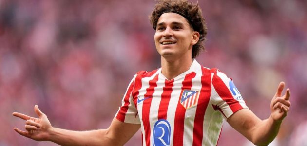 زلزال في الميركاتو.. برشلونة يقدم عرضه الرسمي الأول لضم جوليان ألفاريز بمبلغ فلكي