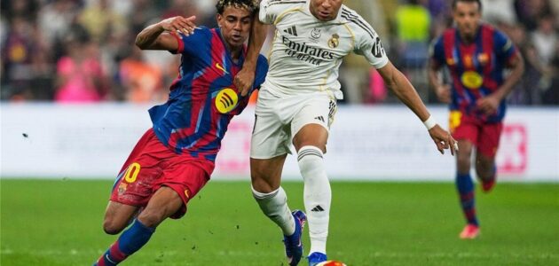 قائمة برشلونة لمباراة ريال مدريد في الكلاسيكو.. هانز فليك يستعيد “سلاحه الفتاك” لحسم لقب الليجا