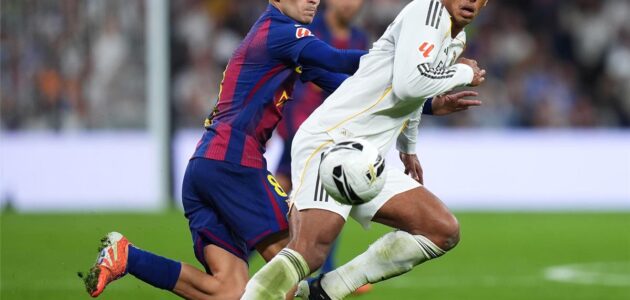 حاسوب “أوبتا” يتوقع الفائز في مباراة برشلونة وريال مدريد اليوم.. هل يُحسم اللقب؟