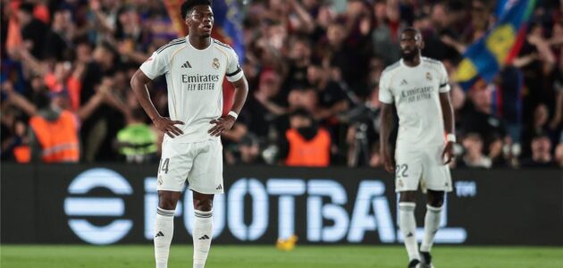 قناة ريال مدريد تفتح النار على تحكيم الكلاسيكو: مهزلة تحكيمية ودوري نيجريرا مستمر!