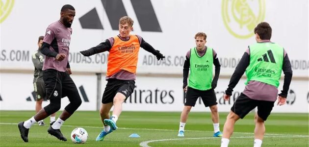 دفعة قوية للميرنجي.. فيديريكو فالفيردي يفاجئ ريال مدريد ويعود للتدريبات قبل موقعة إشبيلية