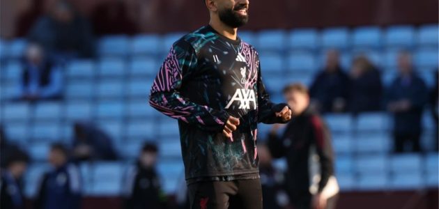لماذا جلس محمد صلاح بديلاً؟ آرني سلوت يكشف كواليس استبعاد “الملك المصري” من تشكيل ليفربول أمام أستون فيلا