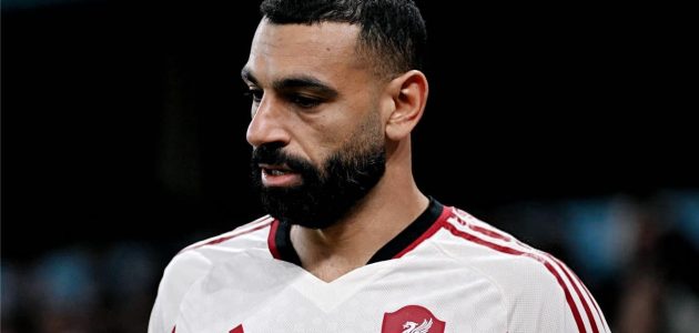 نهاية حزينة للأسطورة.. شبكة إنجليزية تصف ما حدث لـ محمد صلاح أمام أستون فيلا بالأمر المؤسف