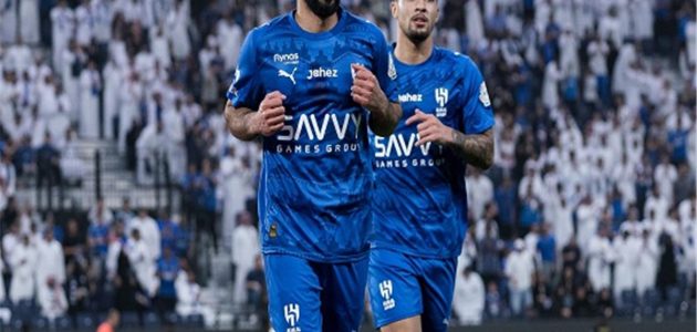 ترتيب الدوري السعودي بعد فوز الهلال على نيوم.. الزعيم يرفض الاستسلام ويؤجل حسم اللقب