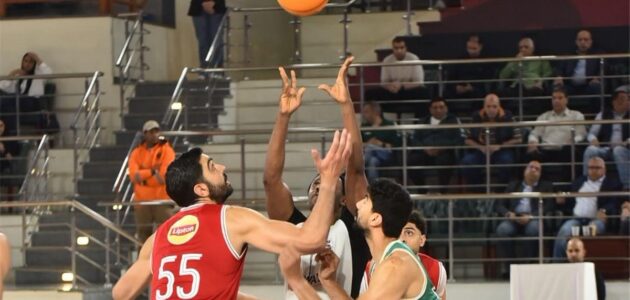 ريمونتادا حمراء في برج العرب.. سلة الأهلي تخطف الفوز من الاتحاد السكندري في افتتاح نهائي الدوري
