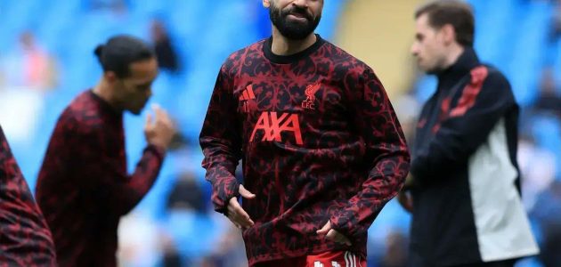 ليلة الوداع الأخير في آنفيلد.. ليفربول يعلن تكريماً أسطورياً لمحمد صلاح وروبرتسون