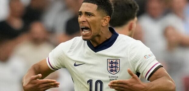 رد جود بيلينغهام على الانتقادات بعد تألقه مع انكلترا ضد كرواتيا في كأس العالم 2026