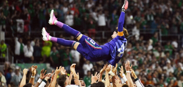 وداع رائع للحارس جييرمو أوتشوا: تأثير الغياب المؤثر على منتخب المكسيك