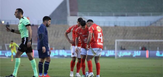 رئيس إنبي يحسم الجدل ويكشف حقيقة التعاقد مع نجم الأهلي محمد شريف