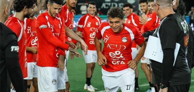قبل صدام مصر والبرازيل.. سبورت الكتالونية تقارن بين ثنائي برشلونة حمزة عبد الكريم ورافينها