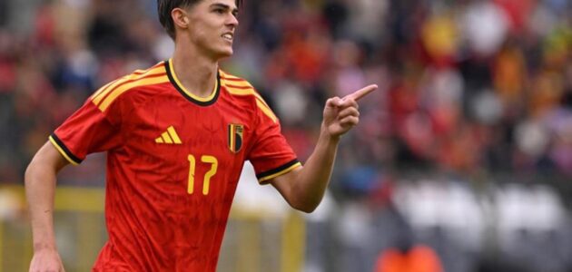 غضب في منتخب بلجيكا.. تشارلز دي كاتيلايير يهاجم تدخلات تونس العنيفة ويحذر قبل مواجهة مصر