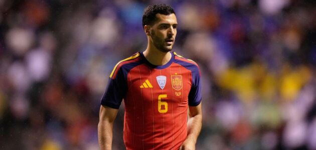 ميكيل ميرينو يكشف كواليس رعب الإصابة وجاهزية منتخب إسبانيا لضربة البداية في كأس العالم