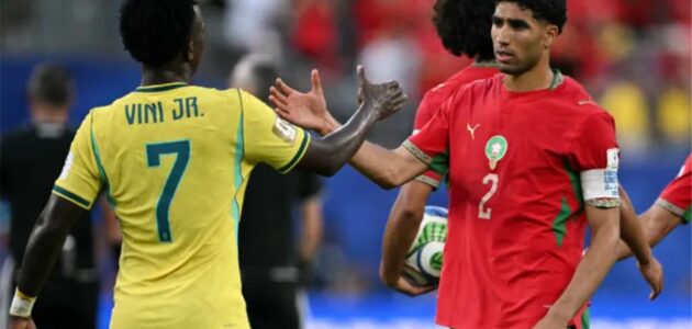 أزمة لغوية تثير الجدل في كأس العالم 2026.. فيفا يضع حكيمي وفينيسيوس في موقف محرج