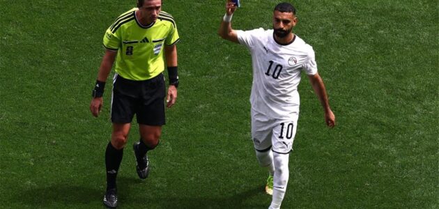 كشف المستور.. شبكة عالمية تقيم أداء حكم مباراة مصر وبلجيكا وتحسم الجدل حول ركلة جزاء زيزو