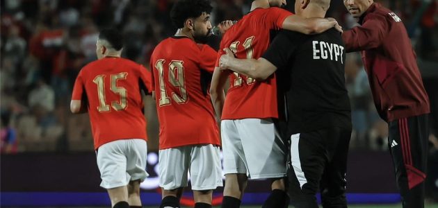 صافرة أمريكية تضبط مواجهة الفراعنة.. الكشف عن طاقم تحكيم مباراة مصر والبرازيل الودية