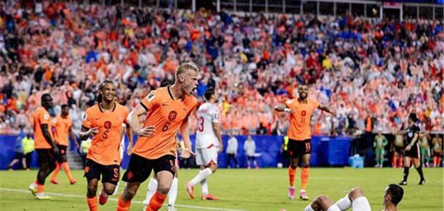 مارك فان بوميل يظهر في كأس العالم بعد رحيله عن تدريب الأهلي