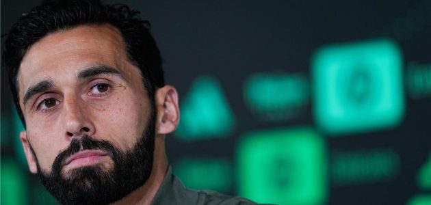 سبورت بيلد تكشف كواليس عرض ألفارو أربيلوا نفسه على باير ليفركوزن