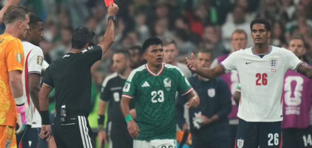 إيقاف جاريل كوانساه مباراتين: صدمة مدوية في صفوف المنتخب الإنجليزي