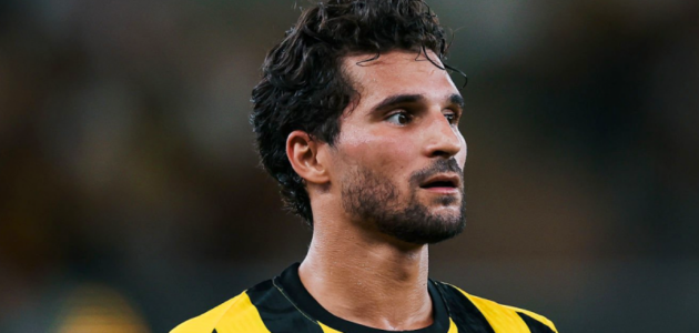 حسام عوار وبرنامج خاص.. الاتحاد يترقب انضمام النجم الجزائري