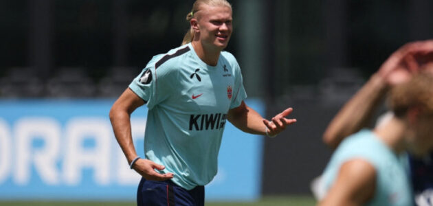 إنجلترا أمام تحدي هالاند: هل يستطيعون إيقاف العمالقة النرويجي؟