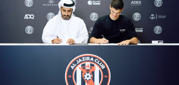 الجزيرة يُبرم 4 صفقات ويغير المدرب قبل مواجهة الاتحاد في دوري أبطال آسيا