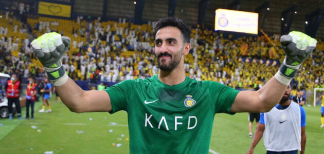نواف العقيدي على وشك الرحيل.. مفاوضات متقدمة بين النصر والفتح في صفقة تبادلية