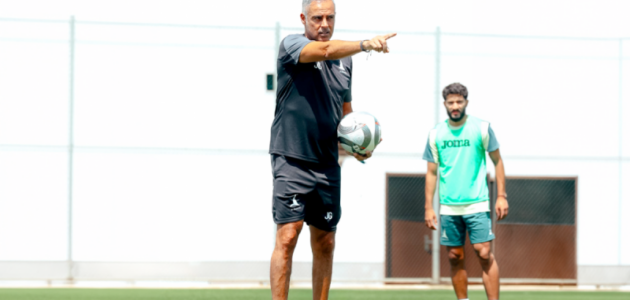 فولجيني يعود للملعب: تأكيد مشاركته ضد الهلال بينما يظل كينج في انتظار الفحص الطبي