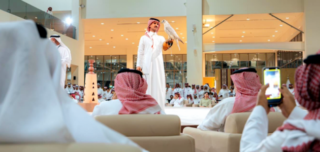 مزاد الصقور 2026: 5 صقور أوروبية تباع بأكثر من 300 ألف ريال