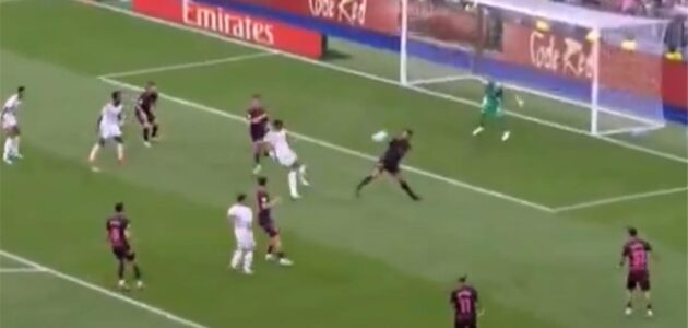 كيليان مبابي يضرب ثالث هدف لريال مدريد في انتصار ساحق على ملقا